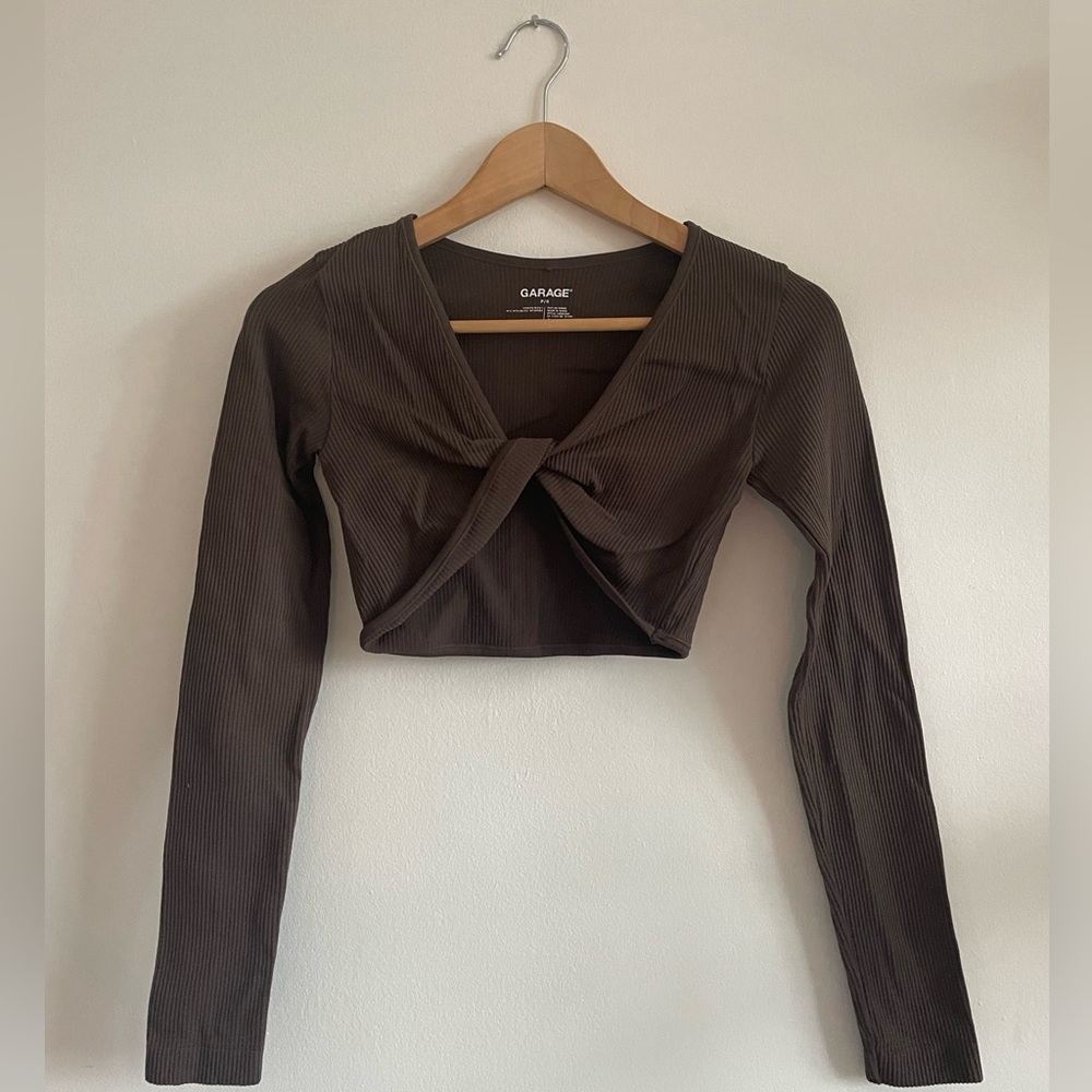 Garage Chocolate Twist Tie Front Crop Top Balletcore That Girl Athleisure Boho S